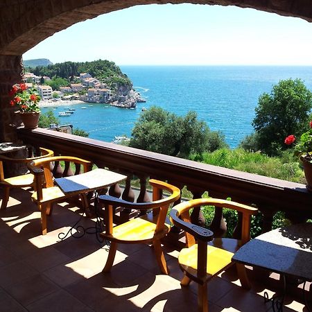 Villa Sara Guesthouse Sveti Stefan Εξωτερικό φωτογραφία