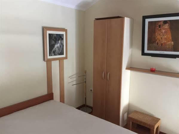 Villa Sara Guesthouse Sveti Stefan Εξωτερικό φωτογραφία