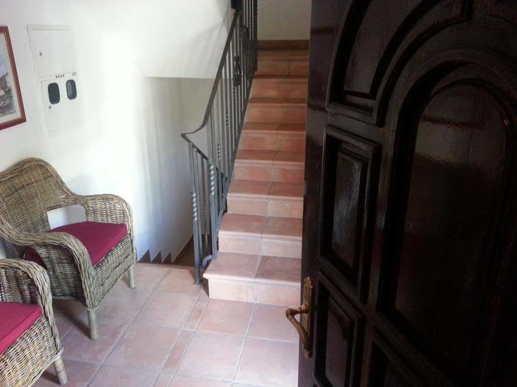 Villa Sara Guesthouse Sveti Stefan Εξωτερικό φωτογραφία